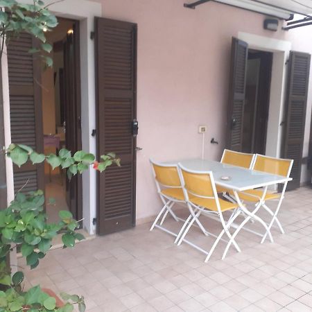 Bouganville House Senigallia Bagian luar foto